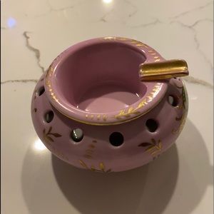 Adorable Pink Vintage Ashtray (from the 50’s!!)